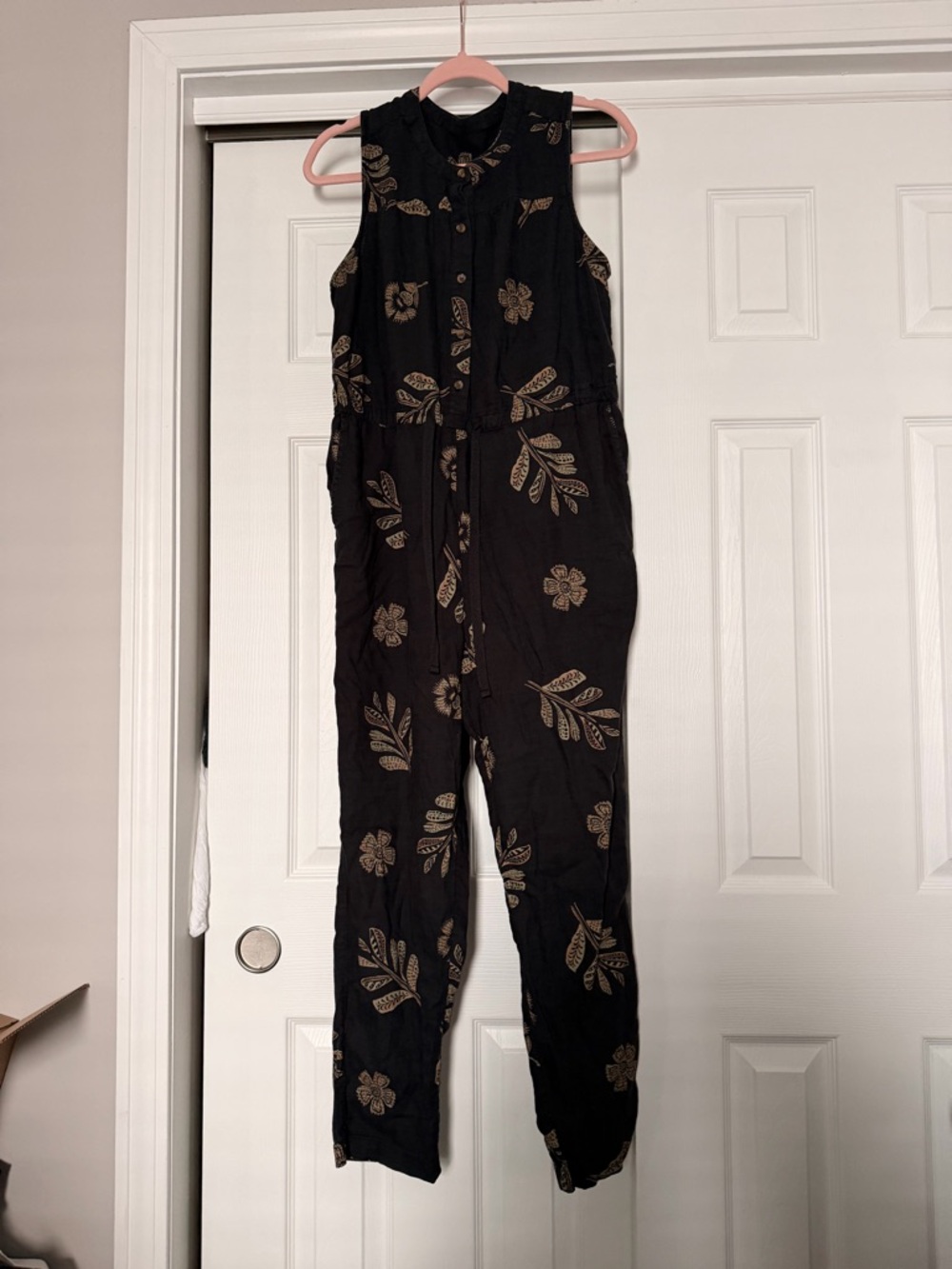 Sonoma Black Sleeveless Floral Jumpsuit